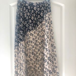 NWT JILL STUART Pleated Silk Midi Skirt (size 8)